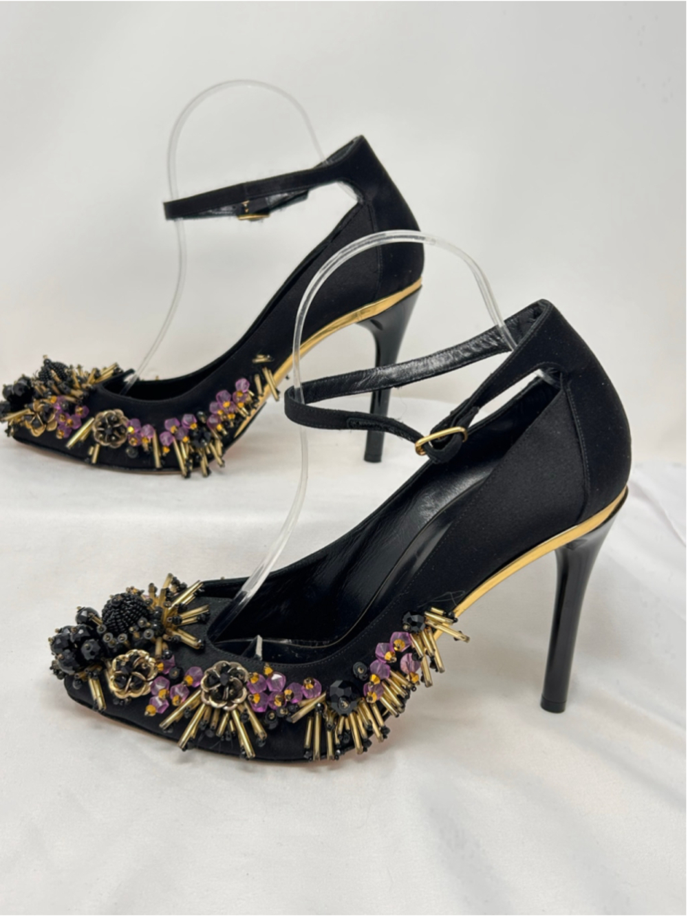Oscar de la Renta 39.5 Black Satin Embellished Stiletto Pumps Beaded Gold - Picture 3 of 13